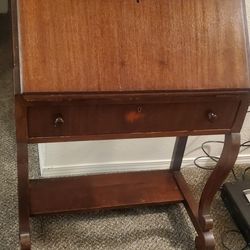 1901 to 1920 secretary desk
