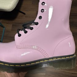Dr. Martens Boots, Pink