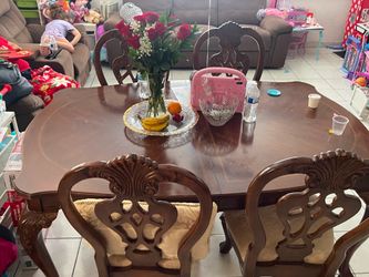 Diner table