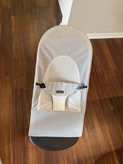Baby Bjorn bouncer with mesh