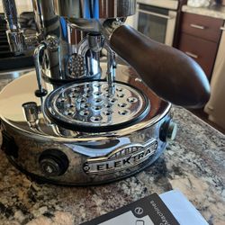 Espresso Machine 🇮🇹 