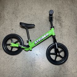 Strider 12 Inch Balance Bike Green 