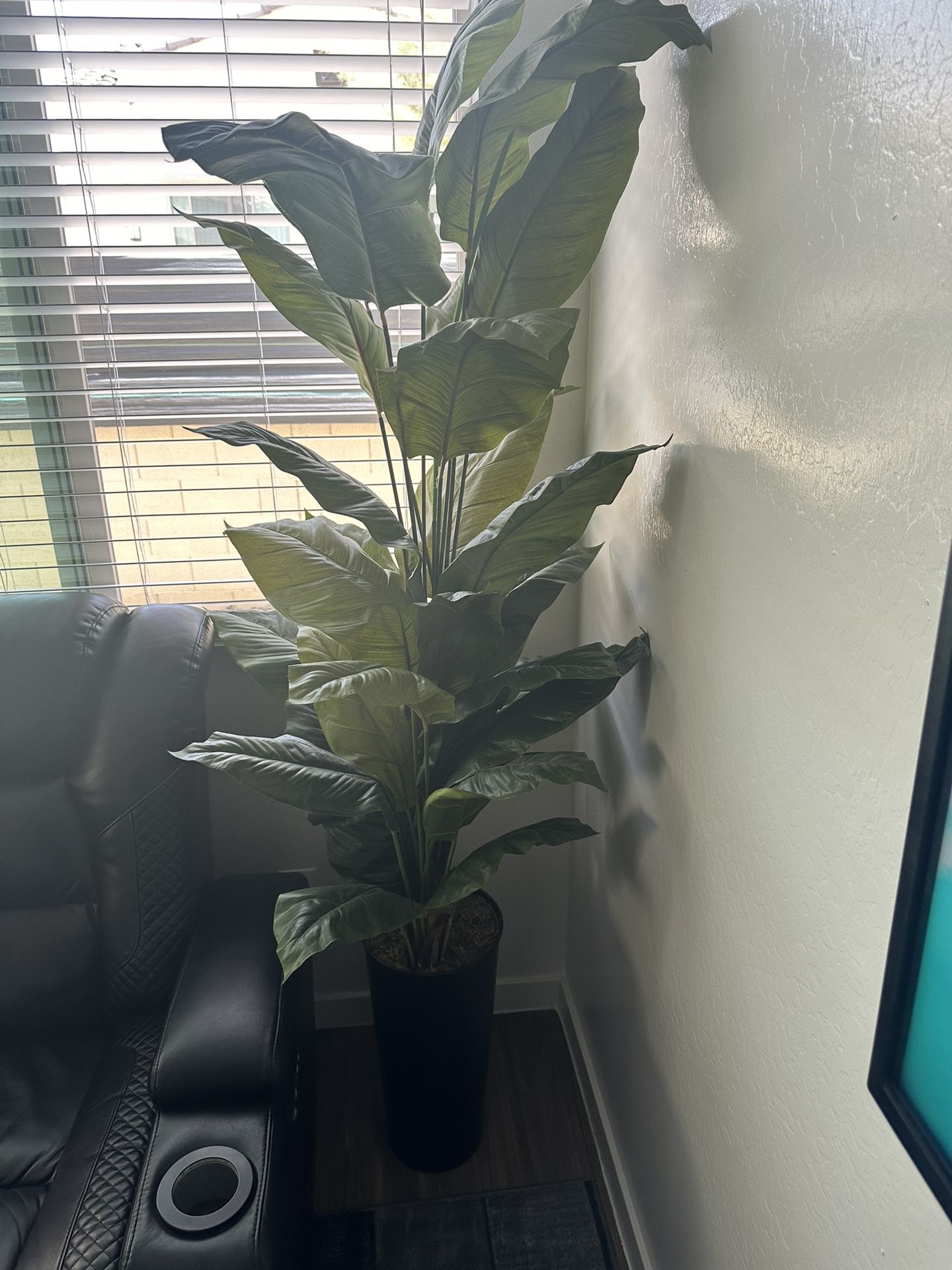 Fake Realistic Plant 