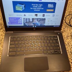 Hp Chromebook 14-inch AMD A4 -9120C 4GB Blue With Charger Works Great 