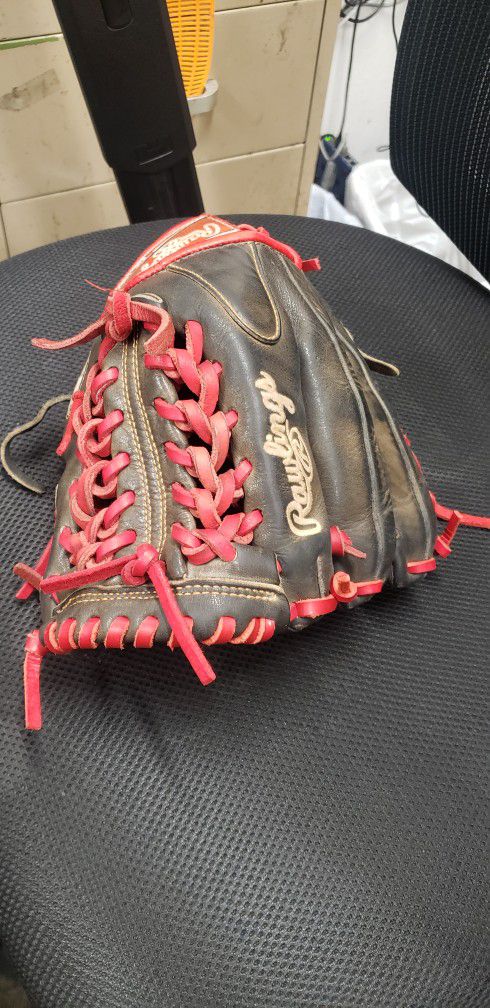 Rawlings 11.5 Heart of the Hide