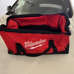 Milwaukee 