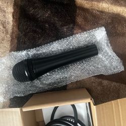 Mic and Xlr cable