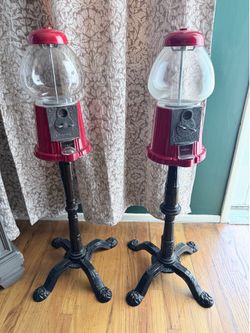 Gumball machine