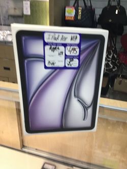 Apple iPad Air in Box