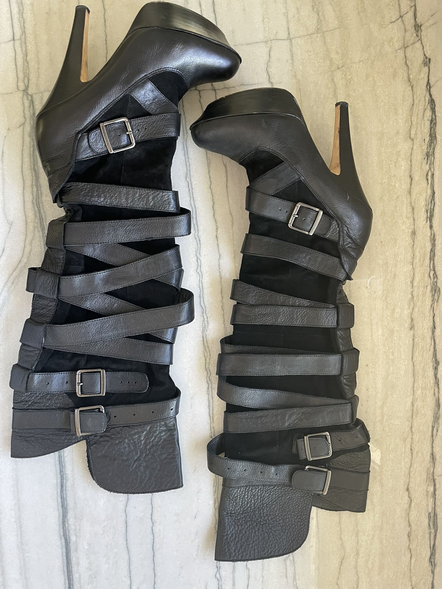 Black Boots