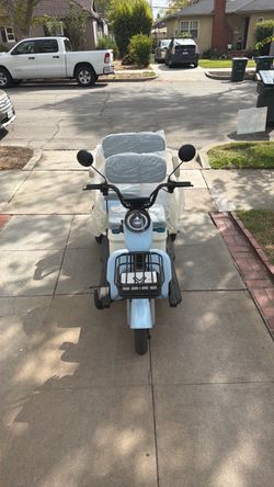 Powerful electric trike