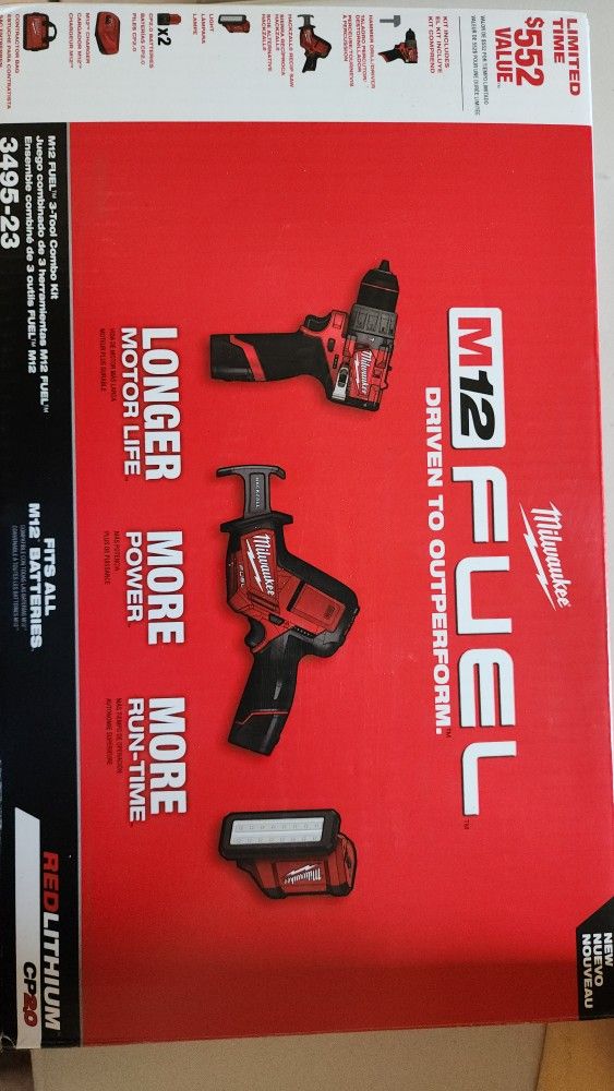 Milwaukee set kit saw drill flashlight 2x batteries m12 m18 carpenter tools
