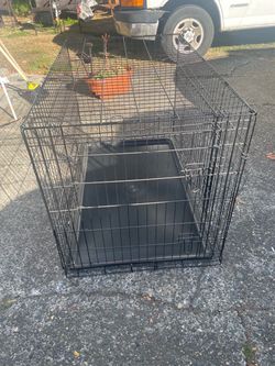 Large Black Wire Dog Crate with Tray