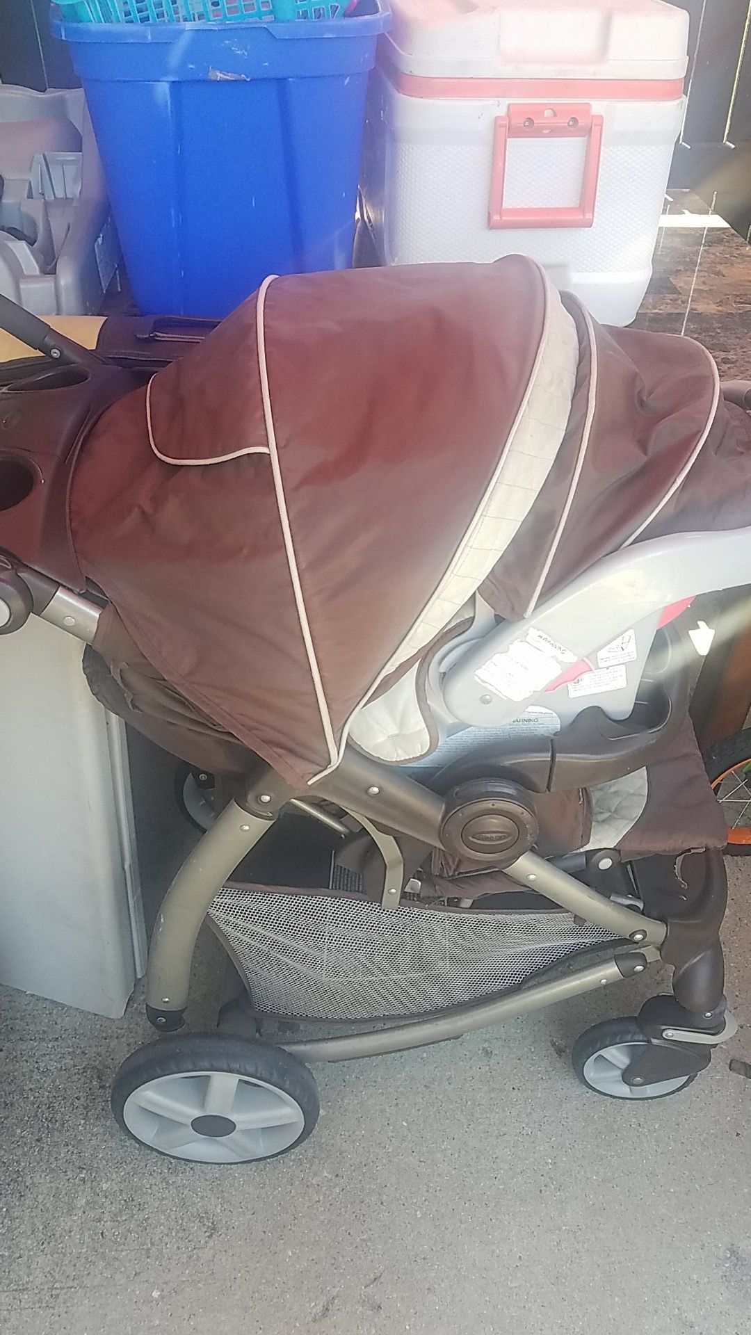 Graco Car Seat and Stroller