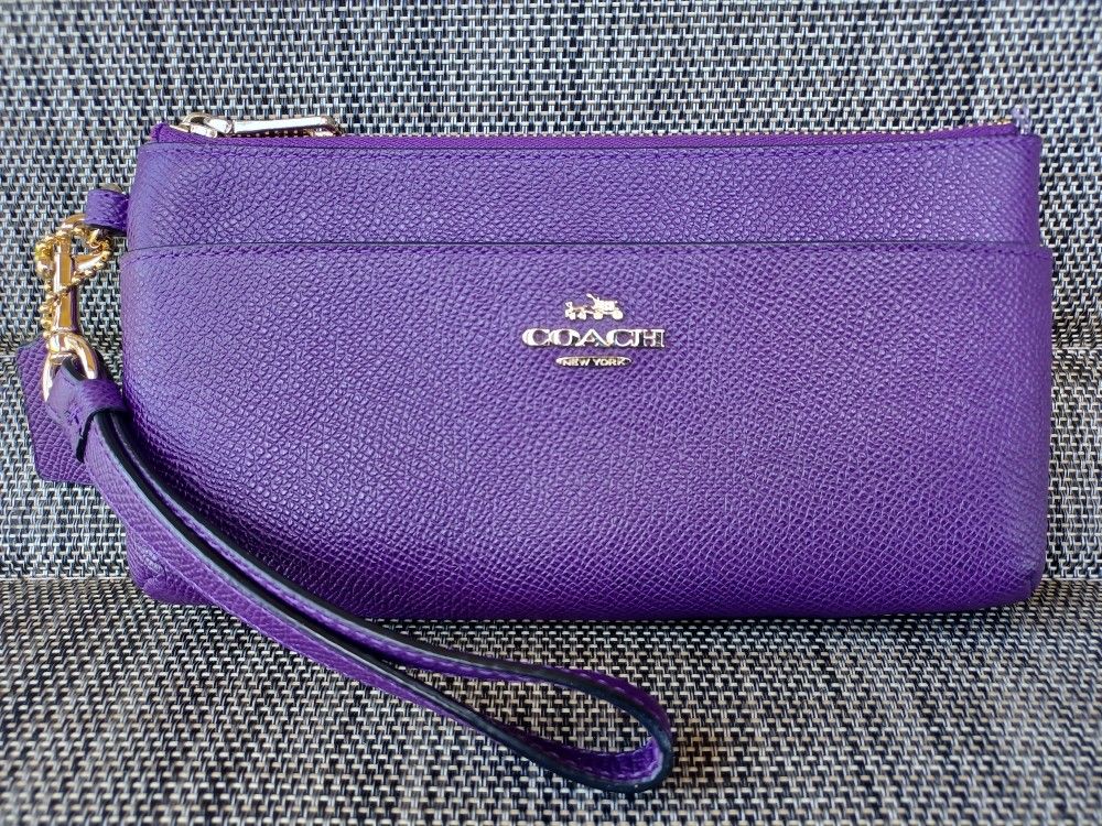 Coach Wristlet Wallet