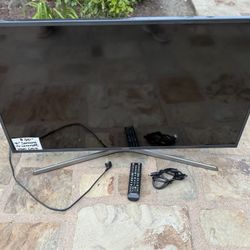 40" Samsung TV