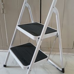 Tricam Two Step Folding Step Ladder 