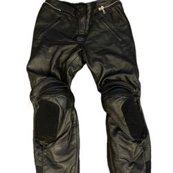 Motorcycle pants