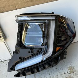 Gmc Sierra 1500 Left Headlight Oem
