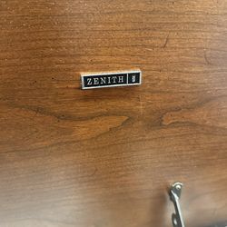 Antique Zenith record player/am fm radio