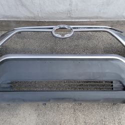 2019-2024 Toyota Rav4 Front Bumper Original 