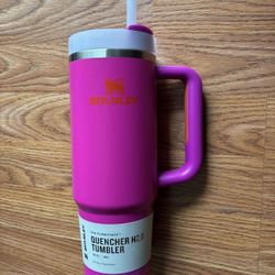 Stanley Quencher H2.0 FlowState Tumbler 30 oz Pink