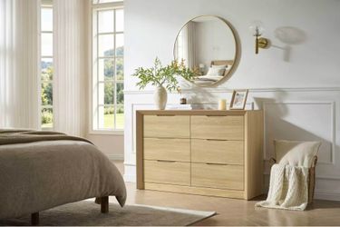 6 Wide Dressers & Chest，Natural wood/ Drawers with Unique Panel & Thickened Frame,Handless Design