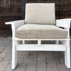 sturdy Wooden Patio Country, Tea, Captains Chair
