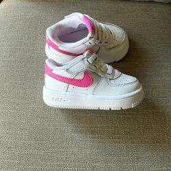 Nike Force 1 Easy On