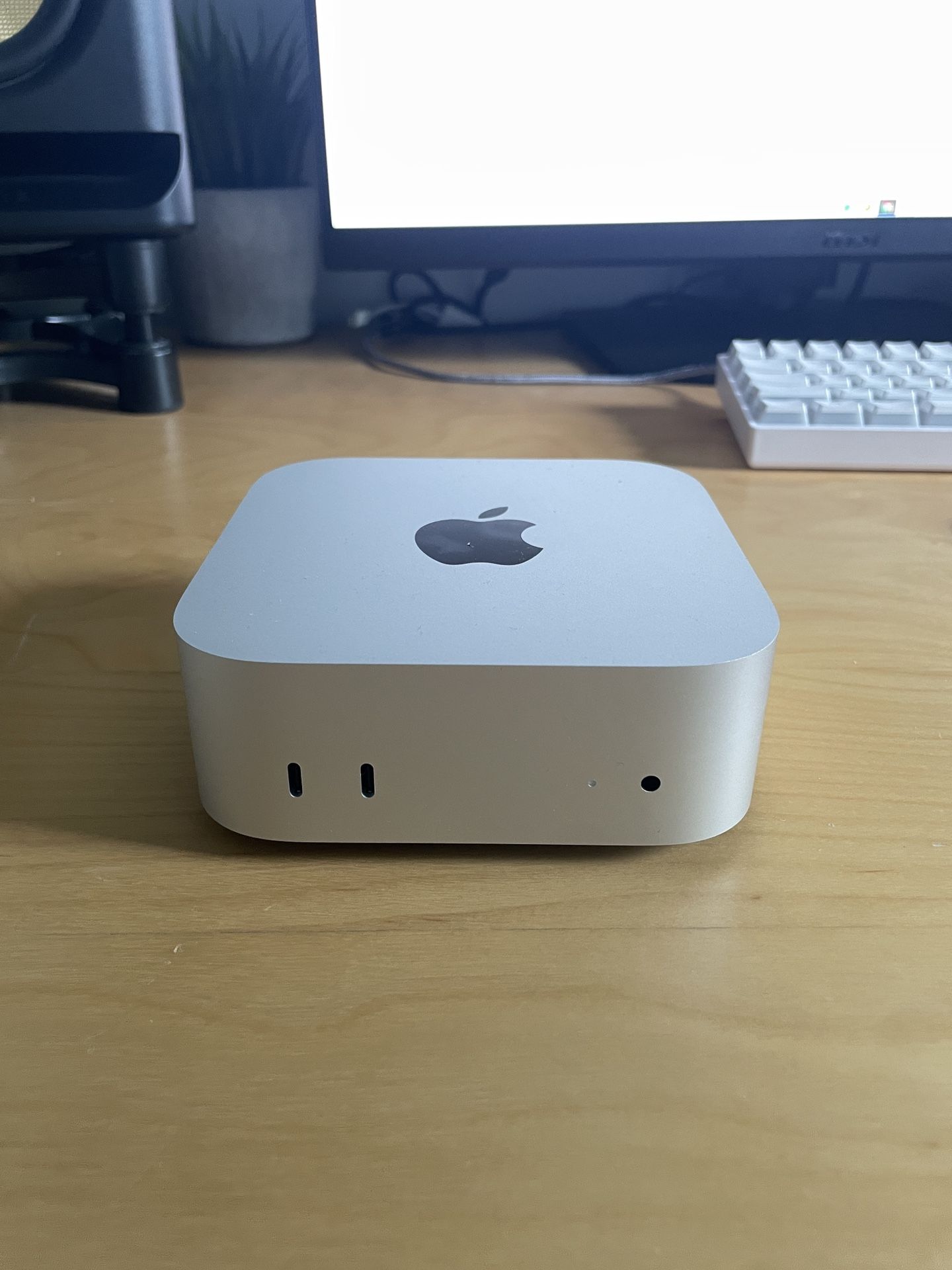 Mac Mini M4, 16GB Memory 256GB SSD