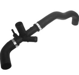 Upper Radiator Hose XR827648 (2000-2002 Jaguar S-type 3.OL & 2000-2002 Lincoln LS 3.0L)