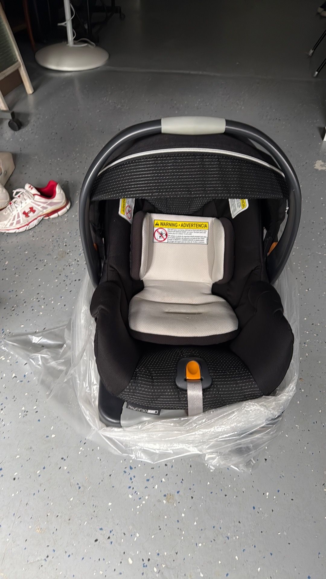 Chicco infant car seat