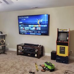 MOUNT Y0UR TV