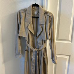 Trench Coat 