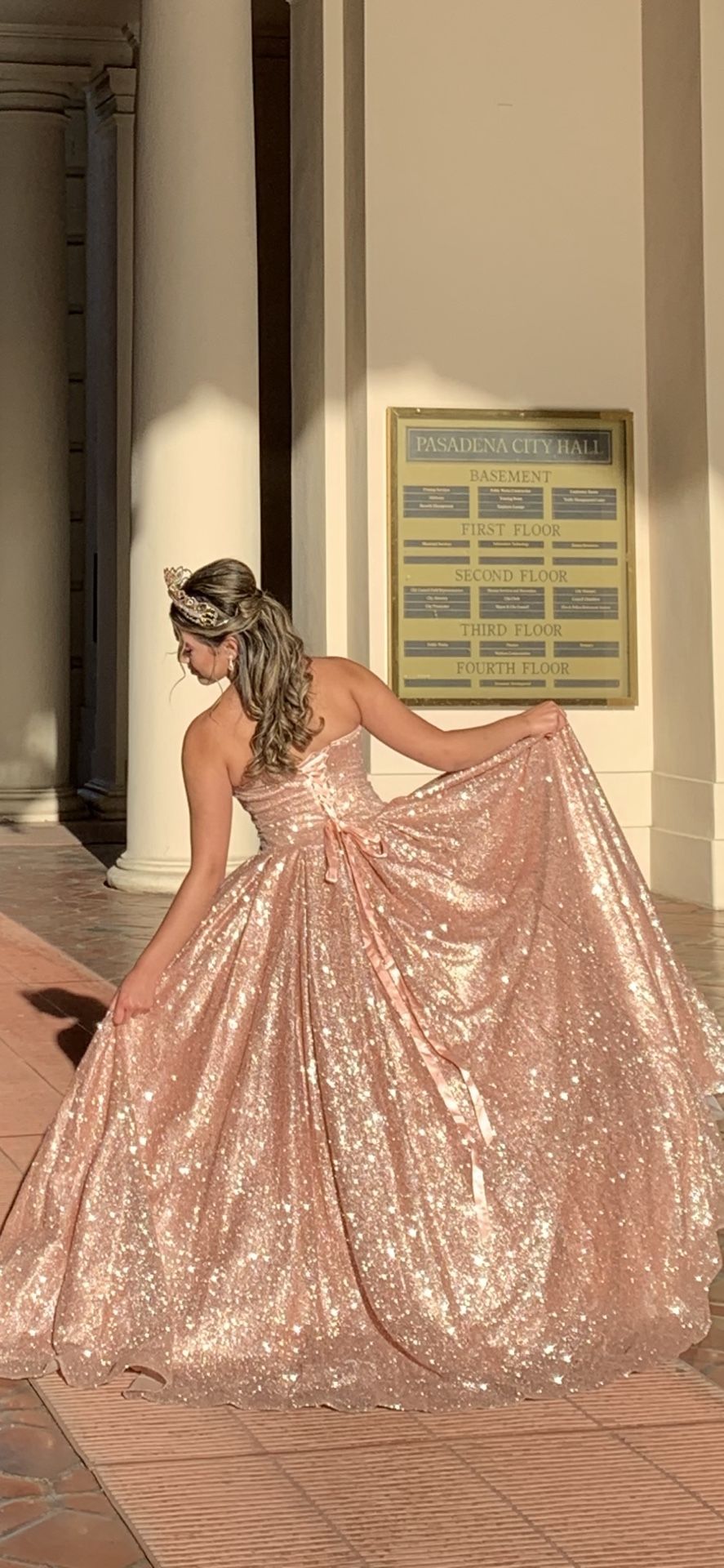 Gorgeous Shimmer Rose Gold Quinceañera Dress $300 OBO
