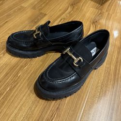 Black Chunky Loafers with Gold Buckle – Size6