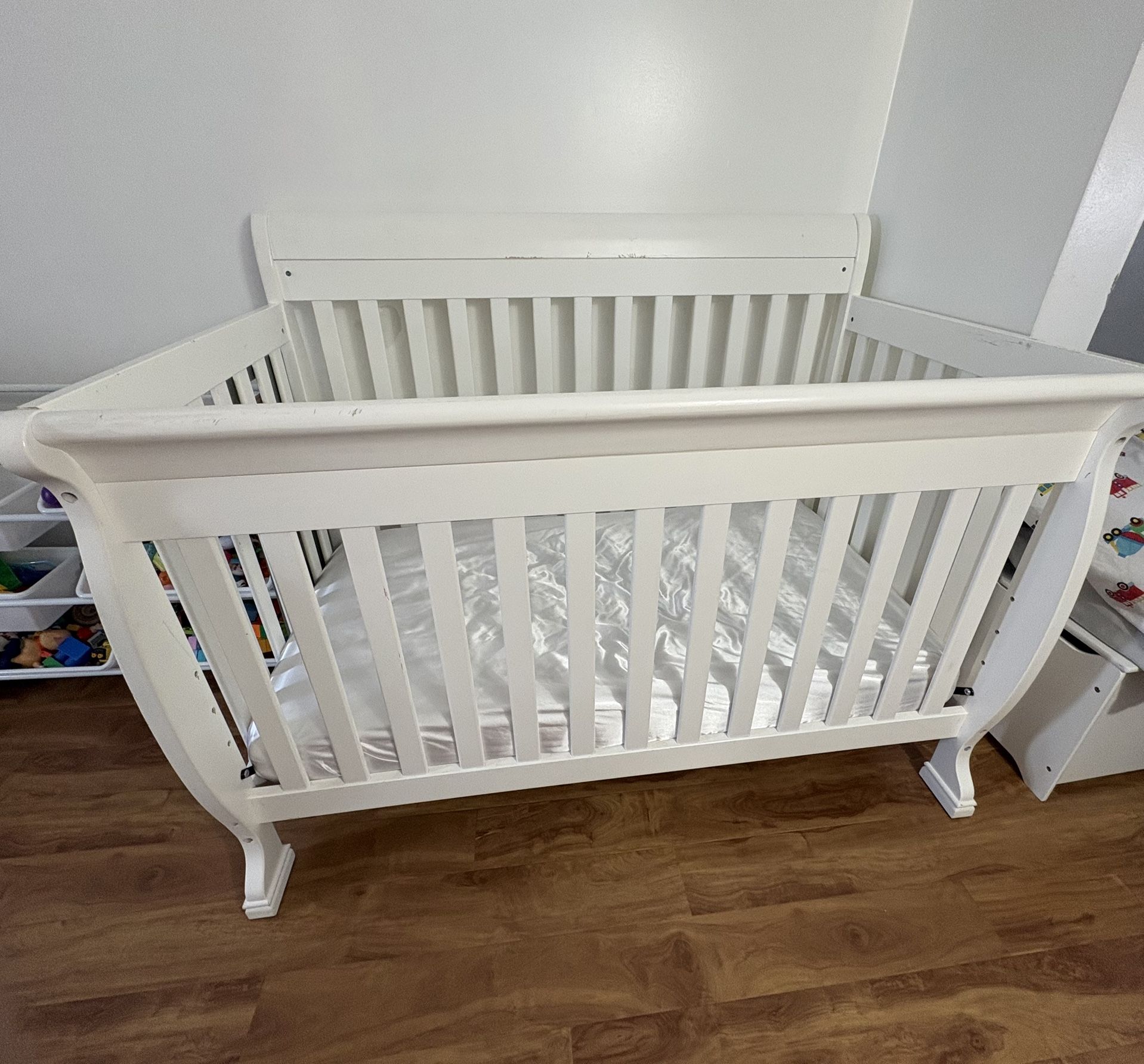 Free Baby Crib With Mattress 