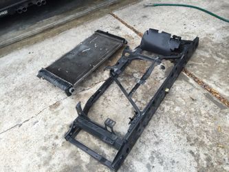 07-13 Silverado radiator & radiator support