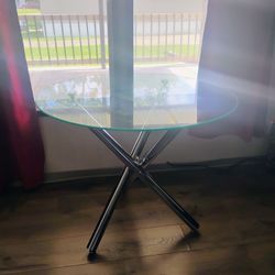 Dinning Table 