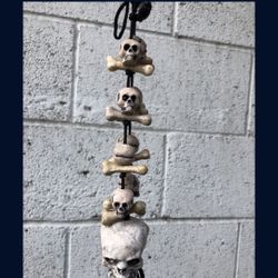 Hanging Skulls