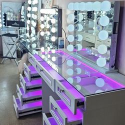 Modern Vanity Desk With 11- Glass Fronted Drawers and Vanity Mirror.