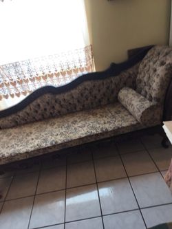 Chaise Longue Couch
