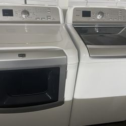 Maytag Top Load Large Capacity Washer And Dryer 