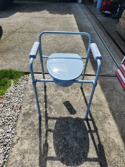  Portable Bedside Toilet