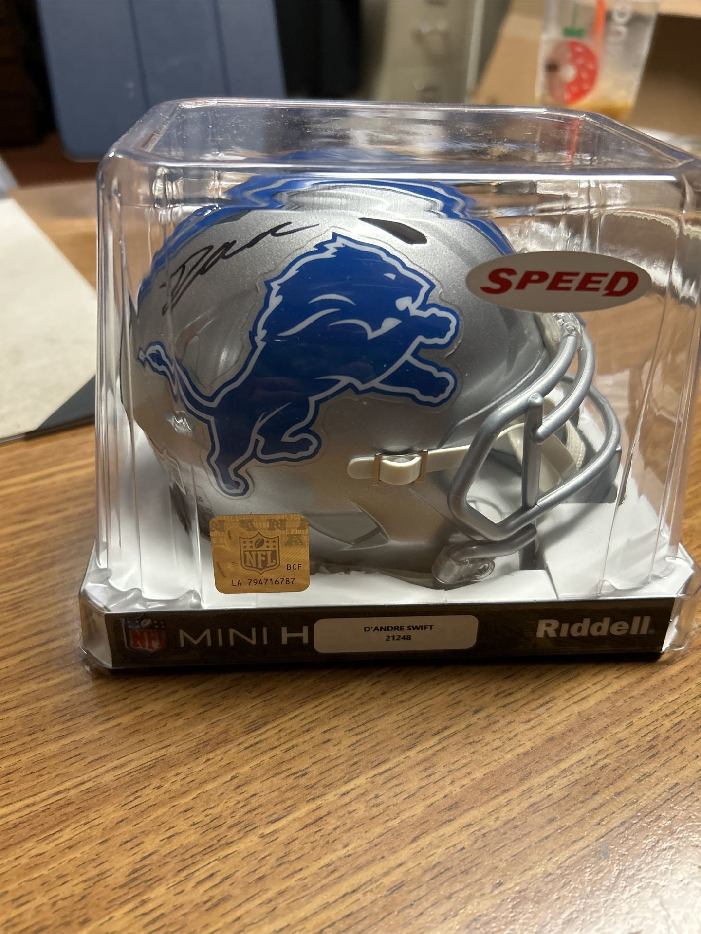 d'andre swift autogaphed Detroit Lions mini speed helmet