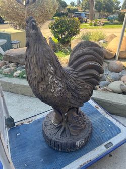 Heavy duty concrete garden Rooster
