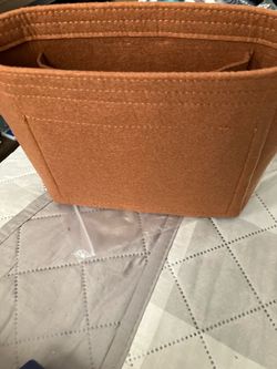 New handbag insert