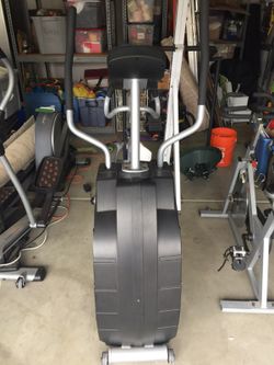 Ironman 600e elliptical sale