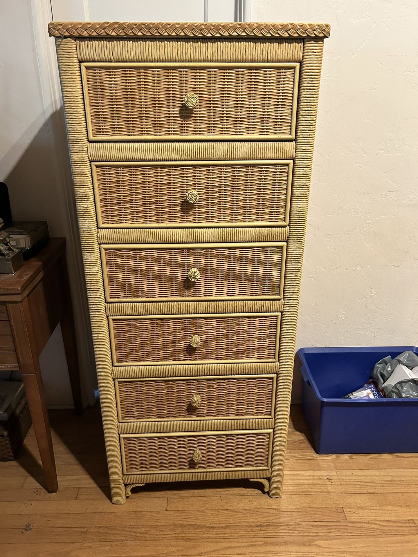 Solid Rattan Dresser - 6 Drawer