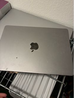 Apple MacBook Air 13” M2 (NOT WORKING / PARTS)